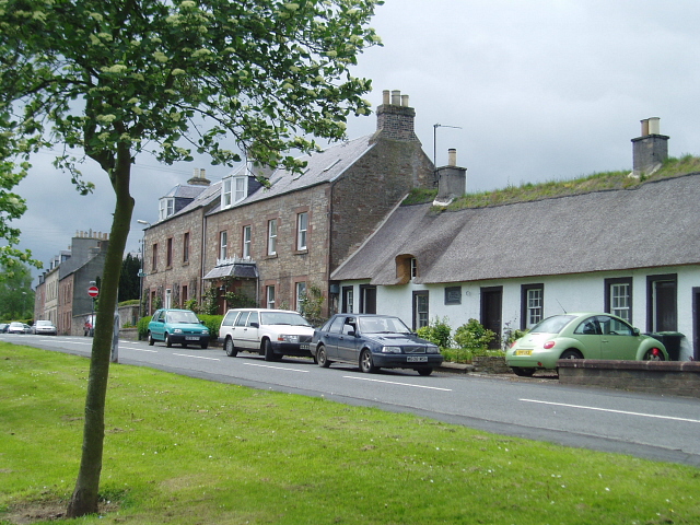 Cottages In Denholm C Eileen Henderson Geograph Britain And Ireland