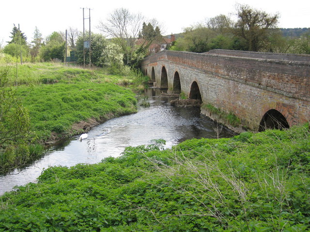 Bridge over the River Arrow, Oversley Green