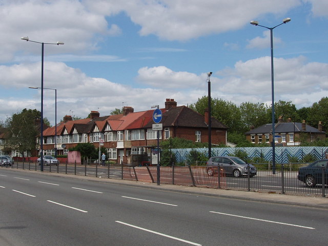 Western Avenue at Gipsy Corner