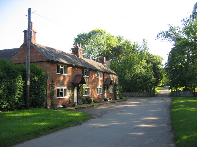 Cottages, Idlicote