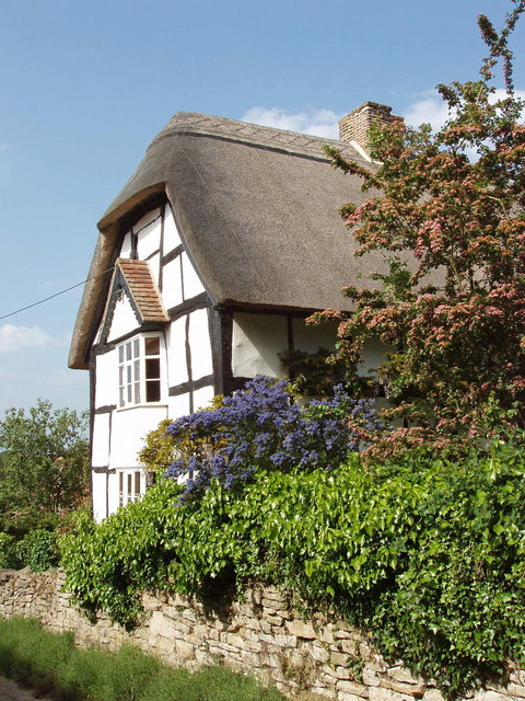 Cottage and garden, Tiddington
