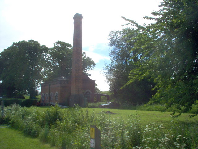 Canal pumping station Braunston