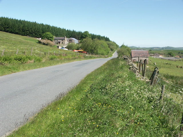 Country lane near Longnor