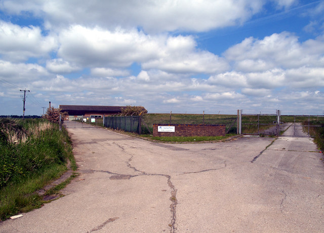 Cadney Reservoir, North Lincolnshire - area information, map, walks and ...