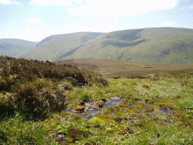 Boggy ground on Cairn Law © Eileen Henderson cc-by-sa/2.0 :: Geograph ...