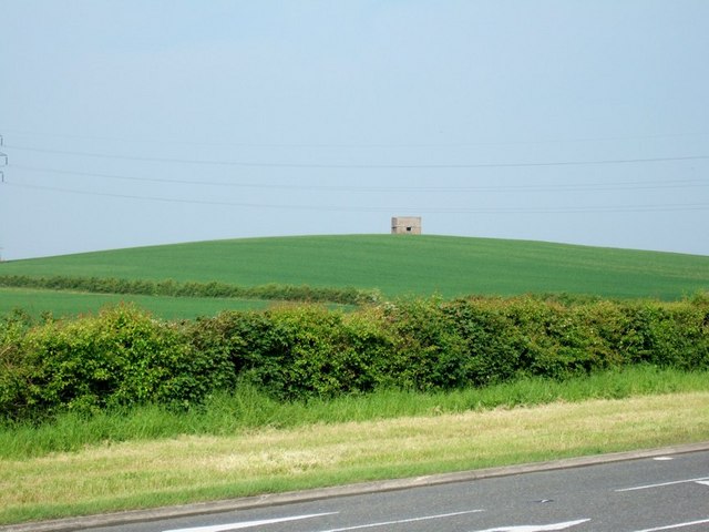 "The Look-out" Pill Box near Stanbridge
