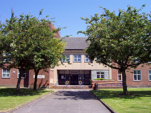 Grimsby Police Station © David Wright cc-by-sa/2.0 :: Geograph Britain ...