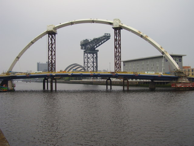 New bridge over Clyde