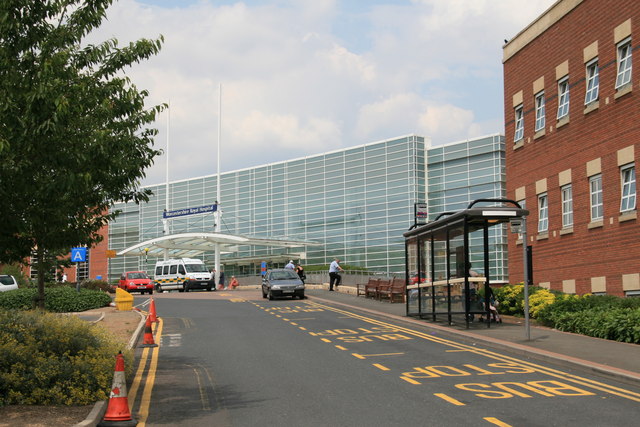 Worcestershire Royal Hospital © Chris Allen cc-by-sa/2.0 :: Geograph ...