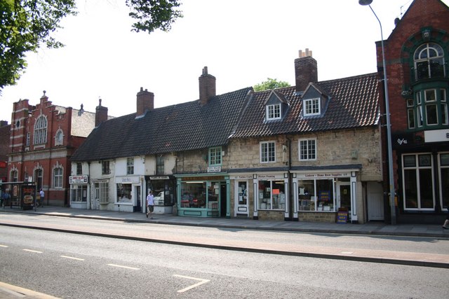 Old shops on Lincoln High Street © Richard Croft cc-by-sa/2.0