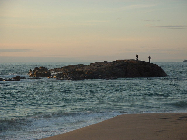 Sandwood Bay - Rocks at High Tide