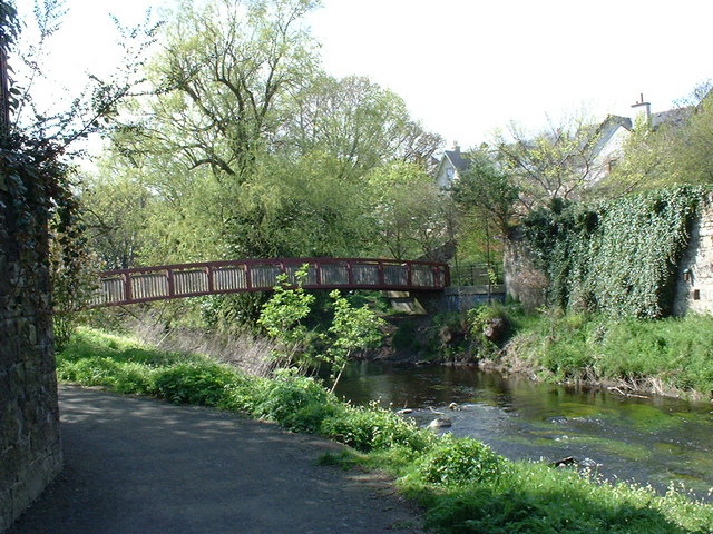 Footbridge over Water of Leith at Canonmills