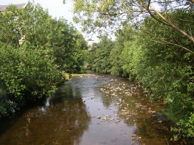 River Ryburn, Sowerby Bridge © Humphrey Bolton cc-by-sa/2.0 :: Geograph ...