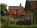 Grain store at Lea Cross