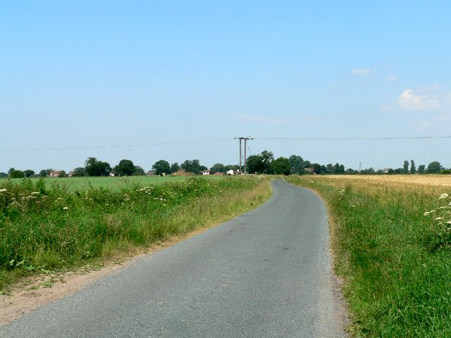 Hagg Lane to Hemingbrough from South Duffield