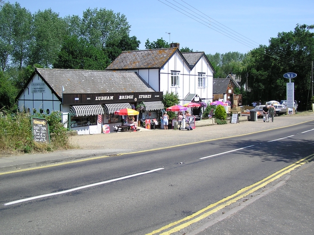 Ludham Bridge Stores © Katy Walters cc-by-sa/2.0 :: Geograph Britain ...