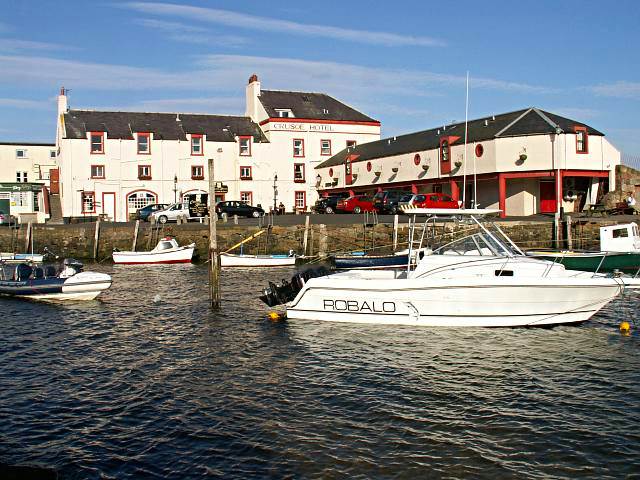 Crusoe Hotel and harbour, Lower Largo