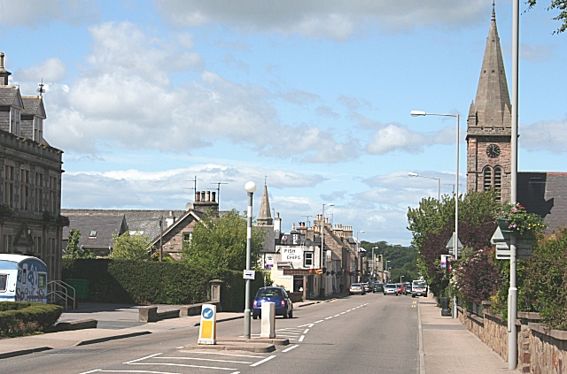 High Street, Fochabers © Anne Burgess :: Geograph Britain and Ireland