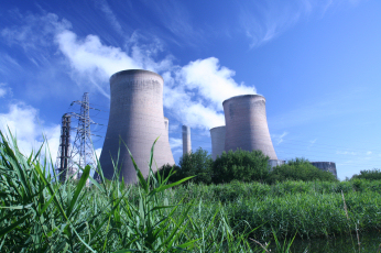 View of Fiddlers Ferry power station from the Trans Pennine Trail