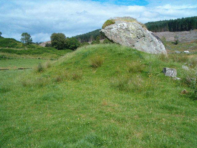 Tilted boulder