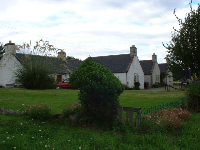 Ardullie farm cottages