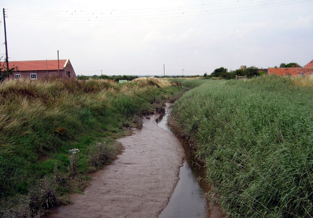 Barrow Haven - The Beck - Looking Downstream