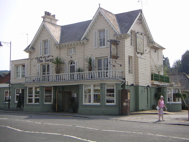 The Swan, Woburn Sands