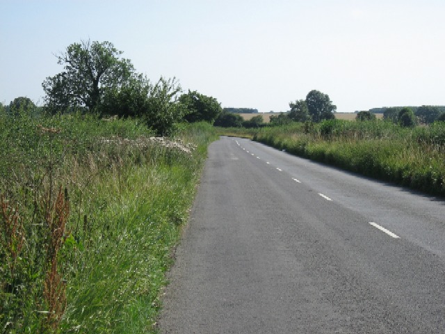 The Road To Sheriff Hutton © Roger Gilbertson Geograph Britain And