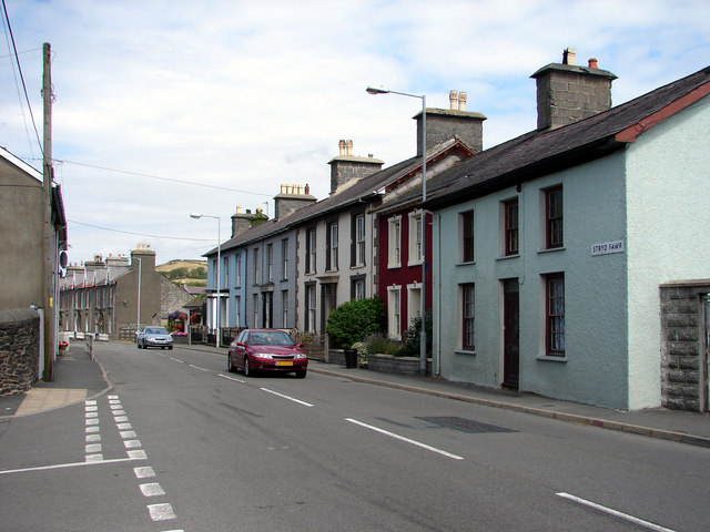 Stryd Fawr (High Street), Llanon