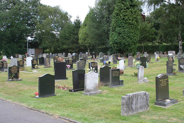 Kirby Muxloe Cemetery © Kate Jewell :: Geograph Britain and Ireland