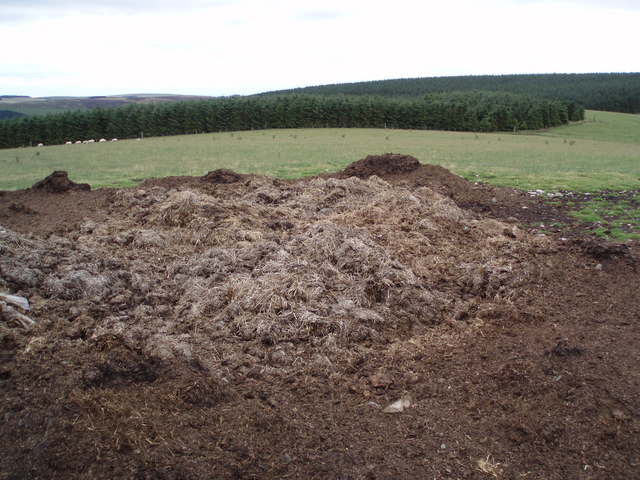 Manure! © Adam Ward :: Geograph Britain and Ireland