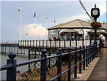 SS6387 : Mumbles Pier by Pam Brophy