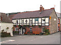 The Golden Pheasant Hotel, Llwynmawr