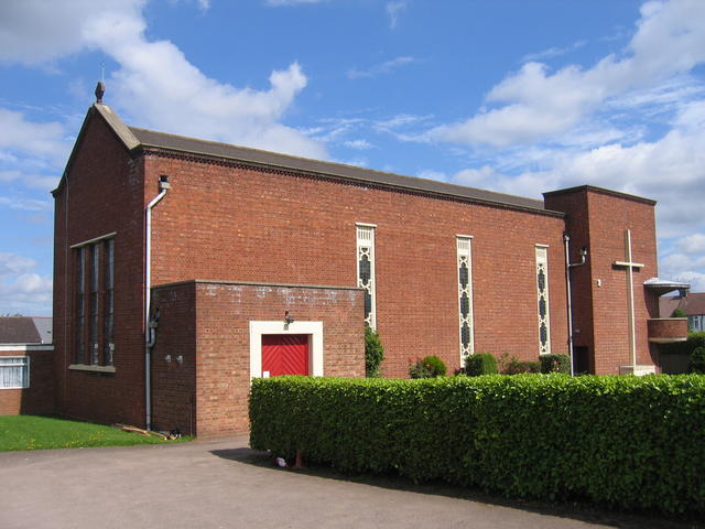 St Luke's, Holbrooks