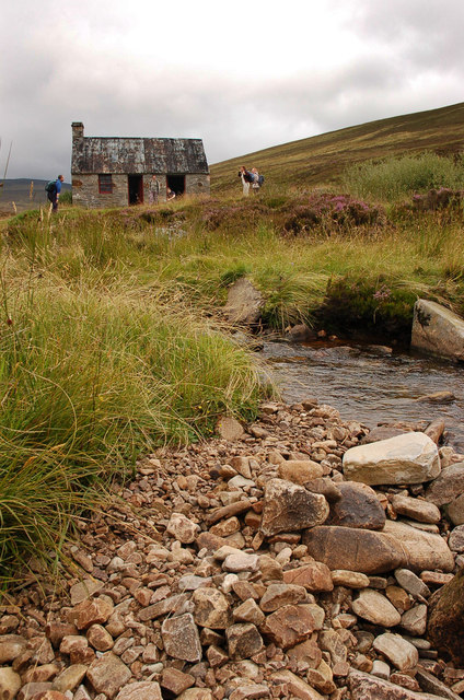 Bothy at Allt Sheicheachan