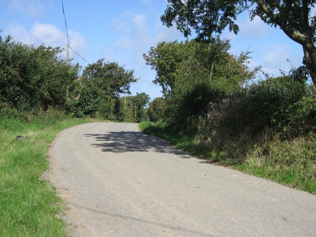 The Road To Gwredog Uchaf © Roger Gilbertson Cc By Sa20 Geograph