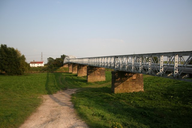 Dunham pipe bridge