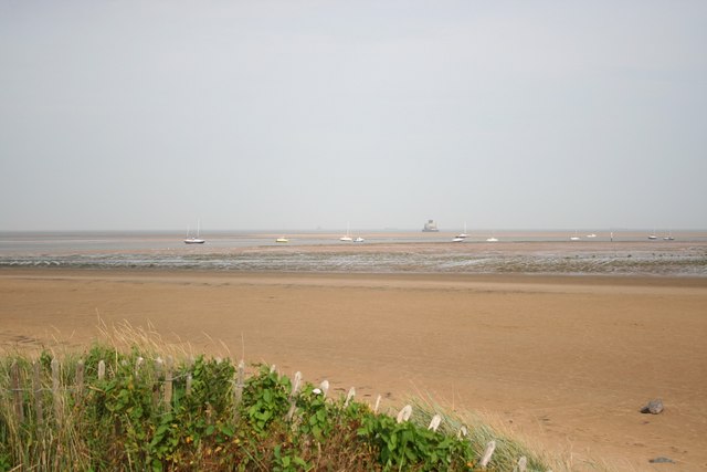 Humber estuary from Humberston © Richard Croft :: Geograph Britain and ...