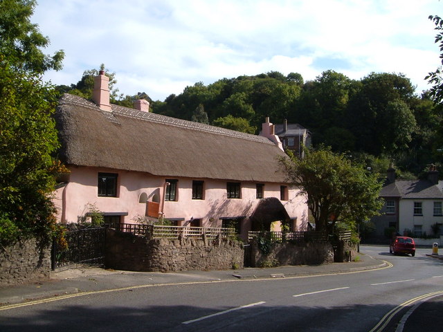 Penny S Cottage C Derek Harper Cc By Sa 2 0 Geograph Britain