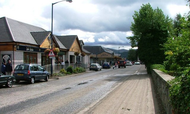 Grampian Road, Aviemore Town Centre © Mick Garratt :: Geograph Britain ...