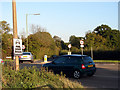 Footpath from Offley Bottom at the A505 road