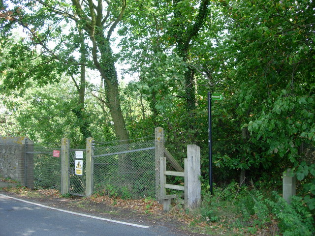 A footpath near Oldbury - West Kent