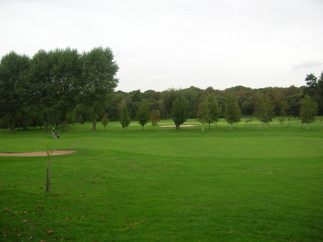 Askham golf course © DS Pugh cc-by-sa/2.0 :: Geograph Britain and Ireland