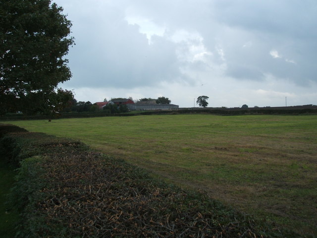 Farmland west of Greencroft Farm