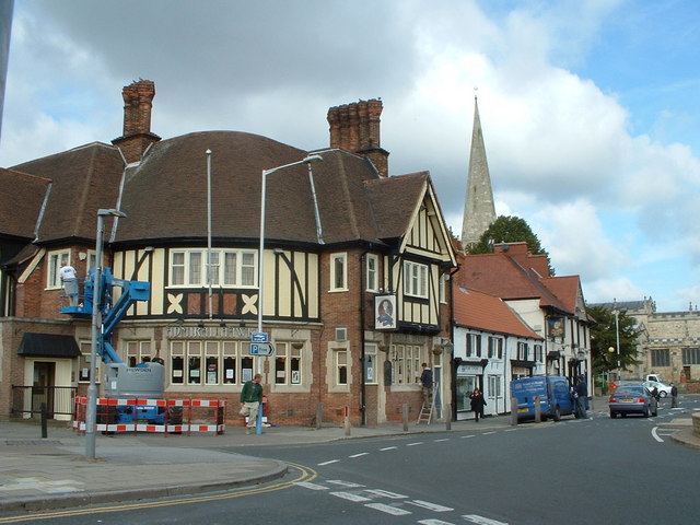 Hessle Square. Admiral Hawke © Charles Rispin cc-by-sa/2.0 :: Geograph ...