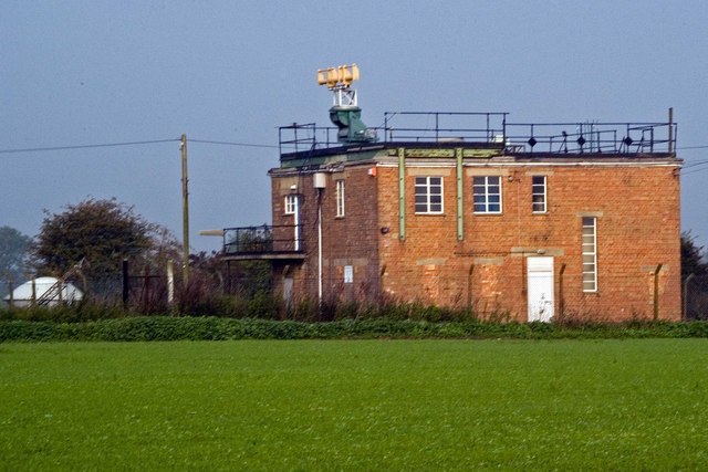 Ratheon Radar Test Facility © Glyn Baker cc-by-sa/2.0 :: Geograph ...