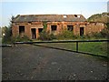 Disused building at Mains of Dalquharran