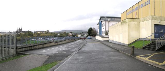 Sacred Heart College, Omagh © Kenneth Allen :: Geograph Britain and Ireland