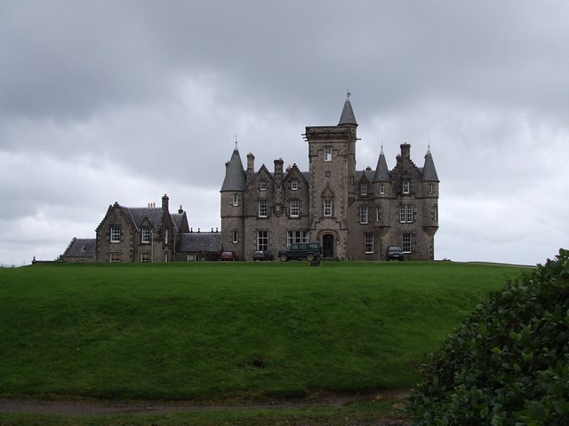 Glengorm Castle © Rob Farrow :: Geograph Britain and Ireland