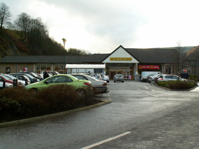 Morrisons Supermarket, Todmorden © Phil Champion cc-by-sa/2.0 ...